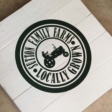 Sutton Family Farms Logo